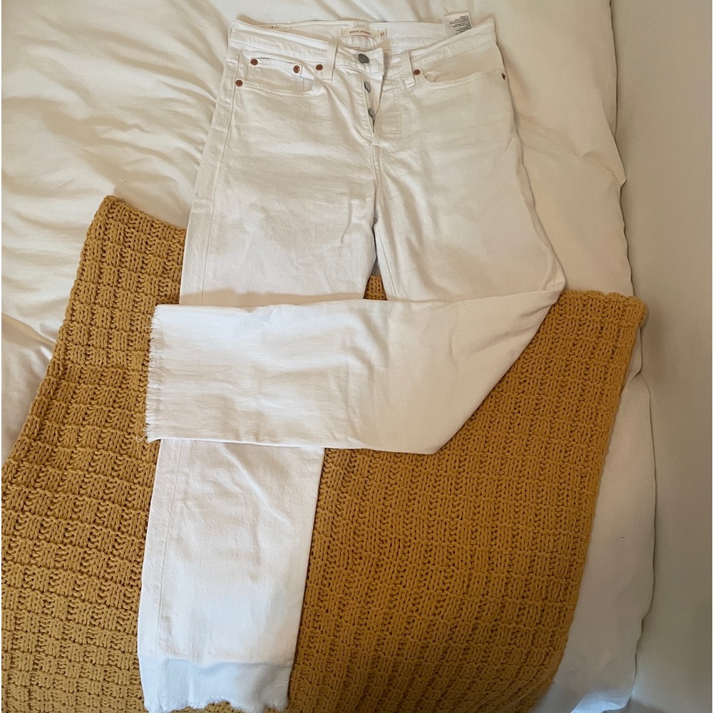 Levi’s Wedgie Straight Jeans